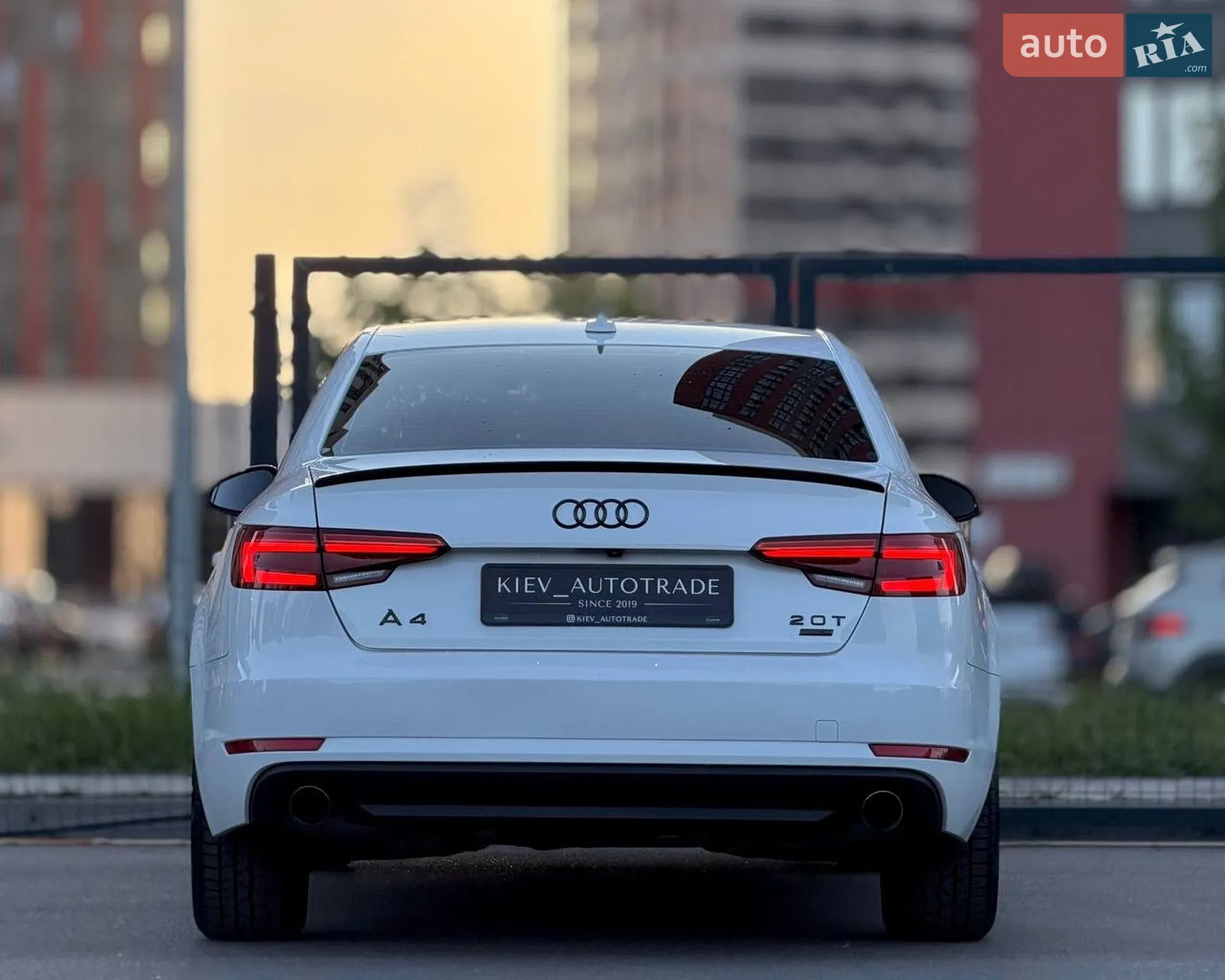 2017 Audi A4 - мініатюра 10