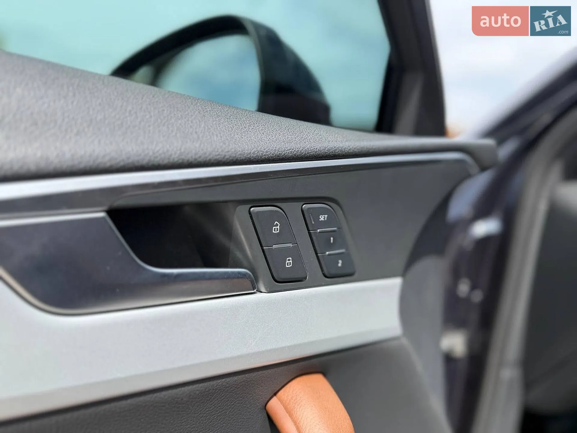 2016 Audi A4 - мініатюра 12