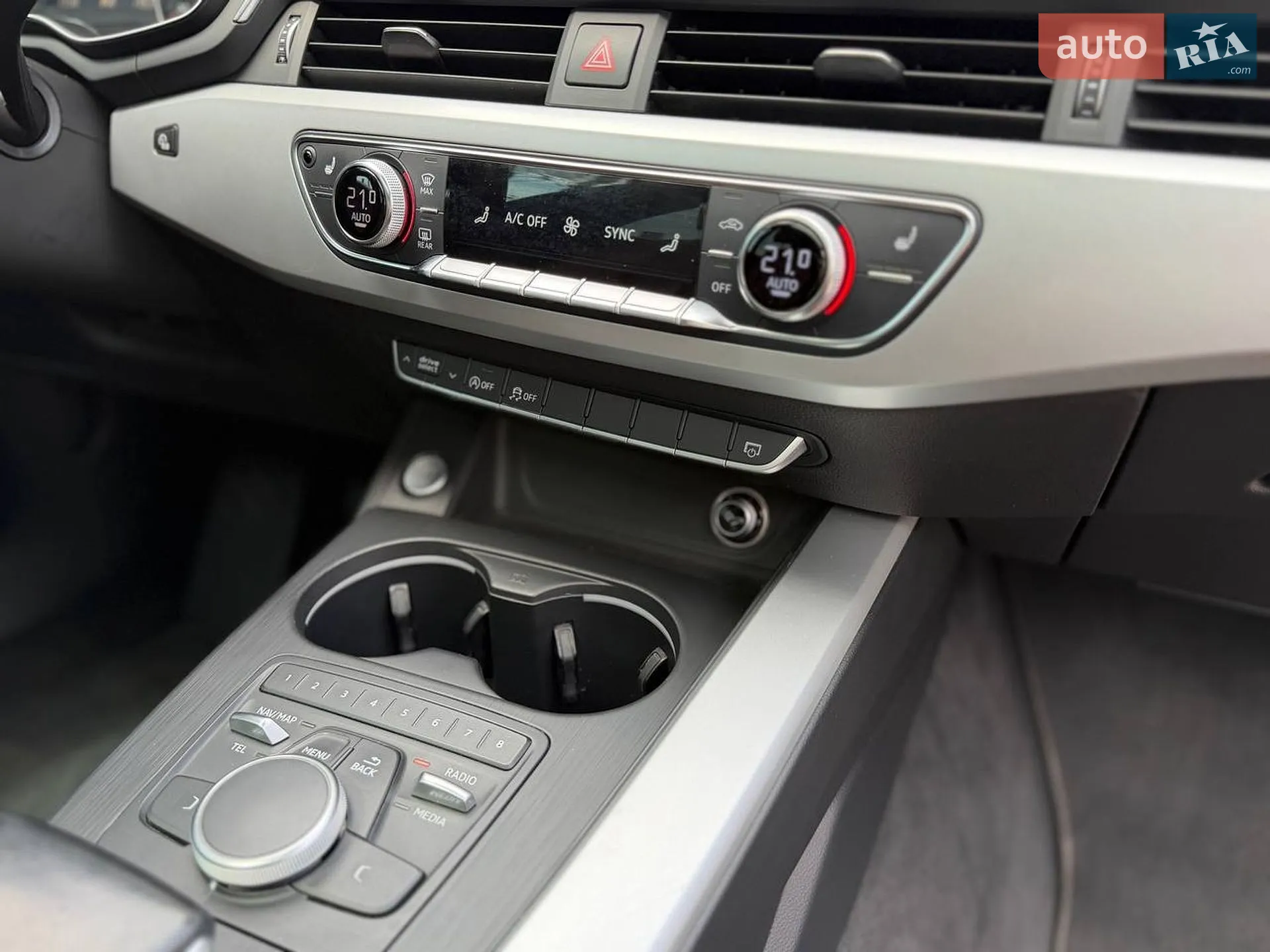 2016 Audi A4 - мініатюра 29