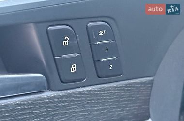 Седан Audi A4 2016 в Львове