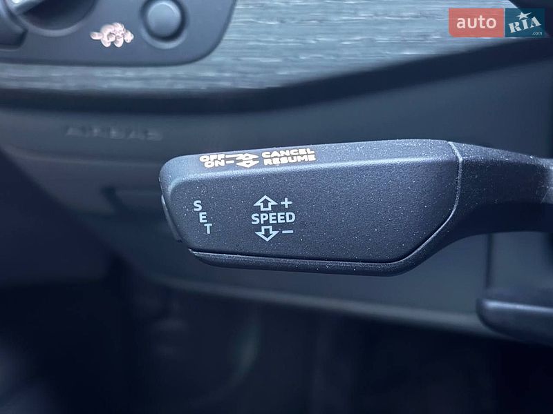 Седан Audi A4 2016 в Львове