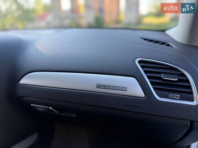 Седан Audi A4 2013 в Олександрії
