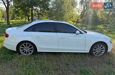 Седан Audi A4 2013 в Олександрії