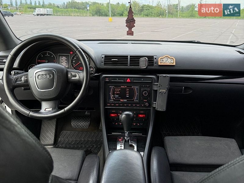 Универсал Audi A4 2008 в Ровно