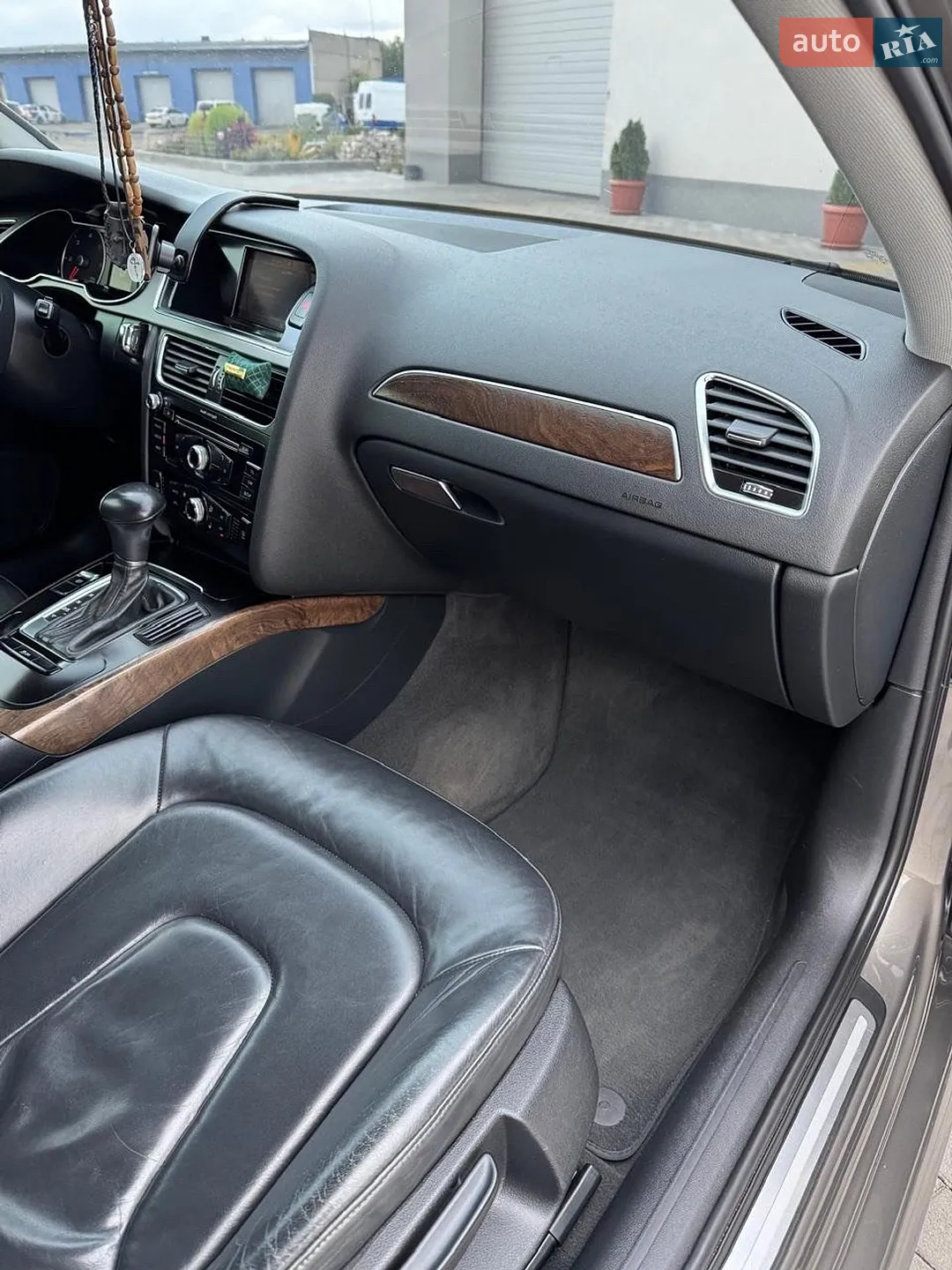 2012 Audi A4 - мініатюра 4