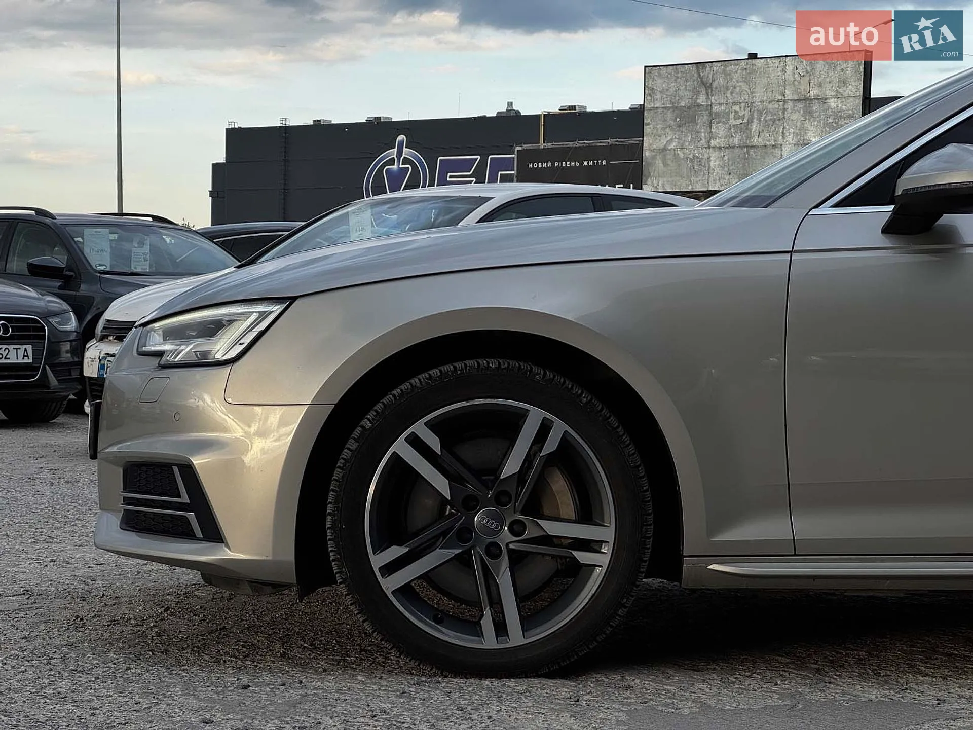 2016 Audi A4 - мініатюра 6