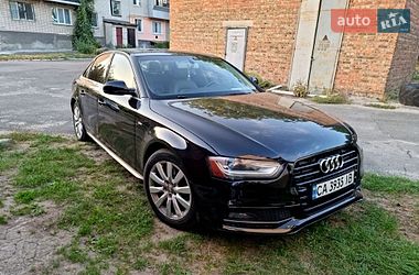 Седан Audi A4 2014 в Киеве
