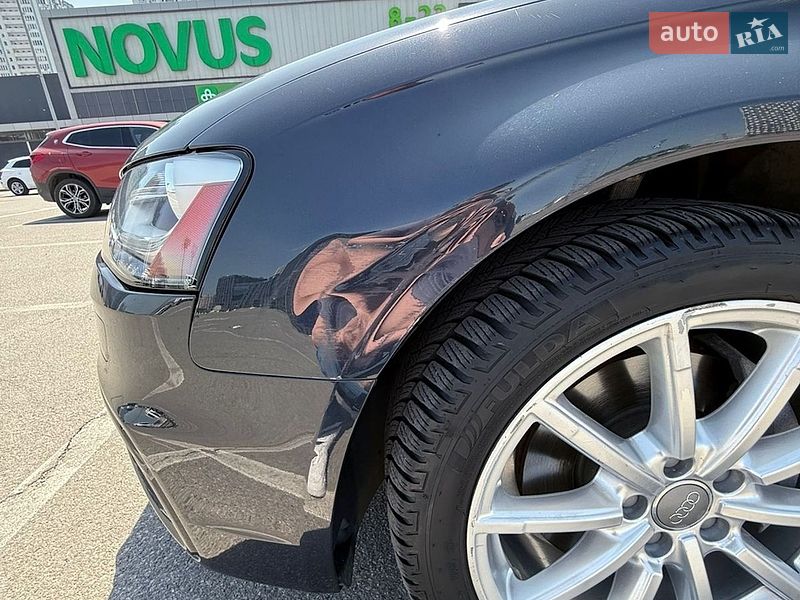 Седан Audi A4 2014 в Киеве