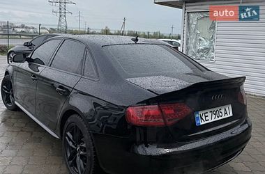 Седан Audi A4 2012 в Днепре