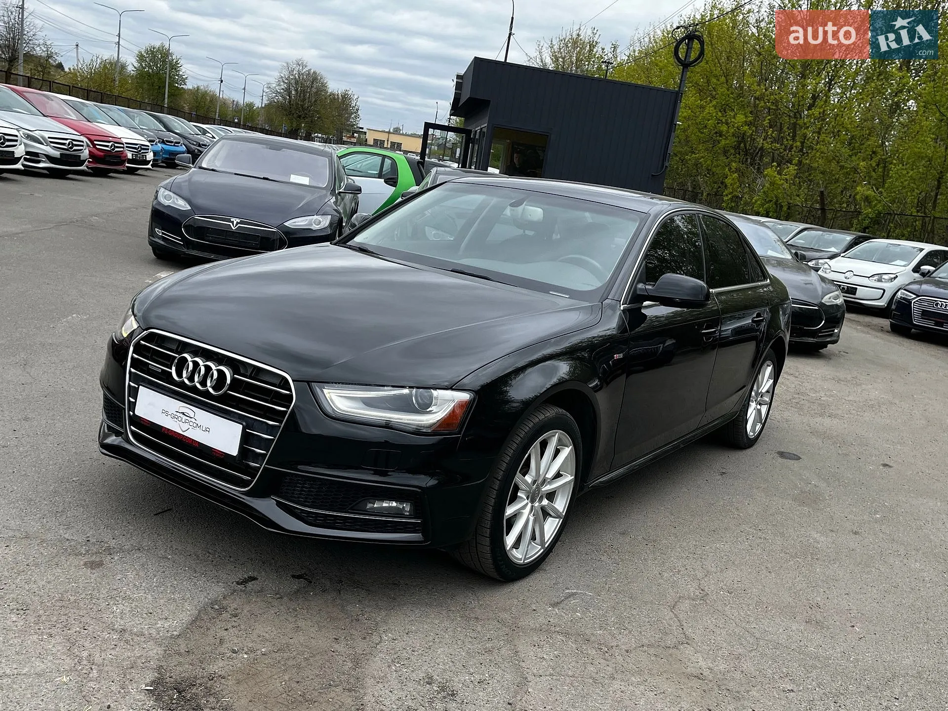2015 Audi A4 - фото 1