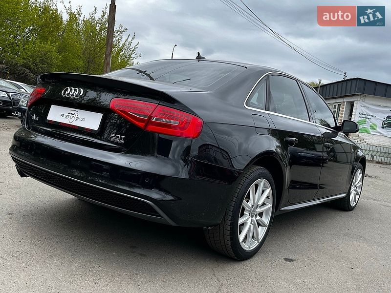 Седан Audi A4 2016 в Луцьку