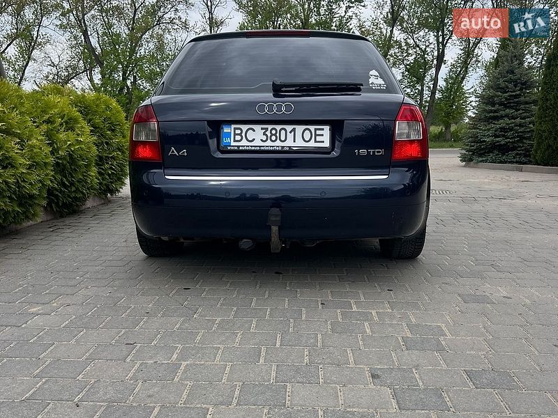 Универсал Audi A4 2004 в Самборе