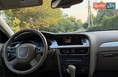 Седан Audi A4 2010 в Полтаве