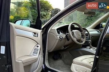 Седан Audi A4 2010 в Полтаве