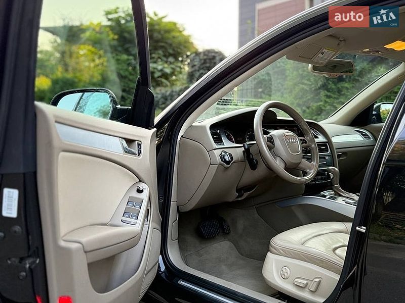 Седан Audi A4 2010 в Полтаве