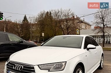 Седан Audi A4 2016 в Харькове