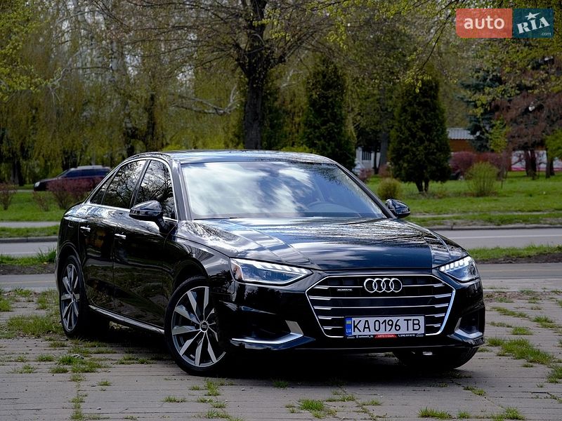 Седан Audi A4 2023 в Киеве