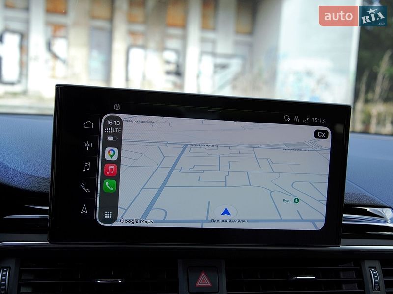 Седан Audi A4 2023 в Киеве