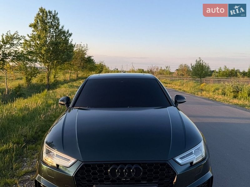 Седан Audi A4 2016 в Ивано-Франковске