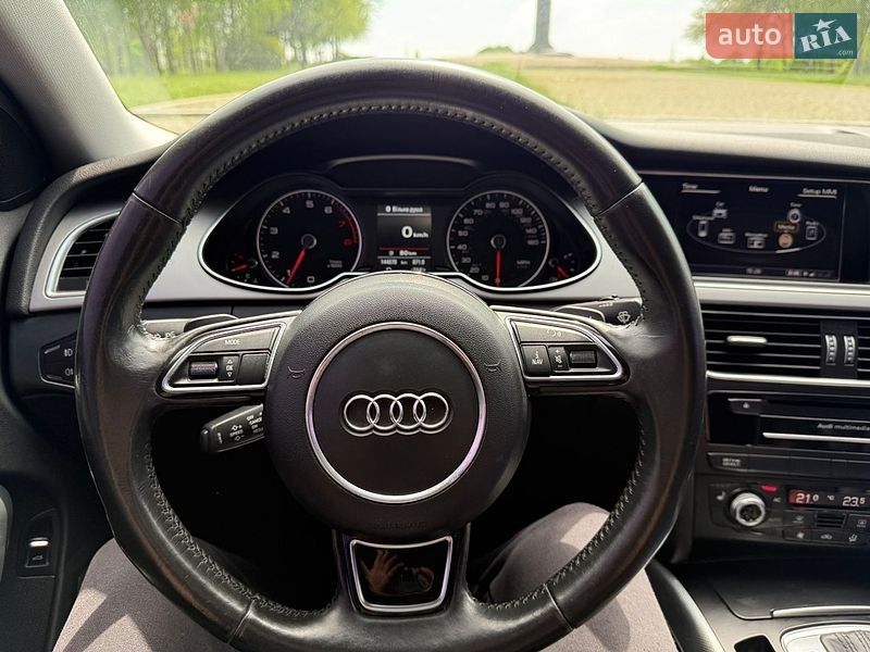 Седан Audi A4 2013 в Житомирі