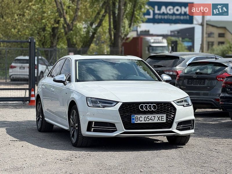 Седан Audi A4 2016 в Львове