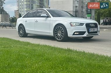 Седан Audi A4 2014 в Житомире