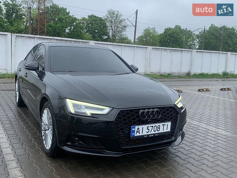 Седан Audi A4 2016 в Ірпені