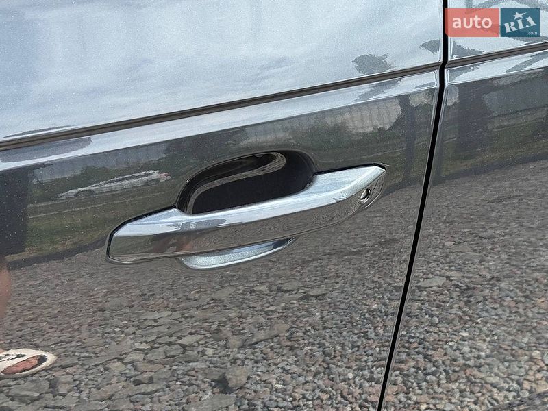 Универсал Audi A4 2016 в Стрые