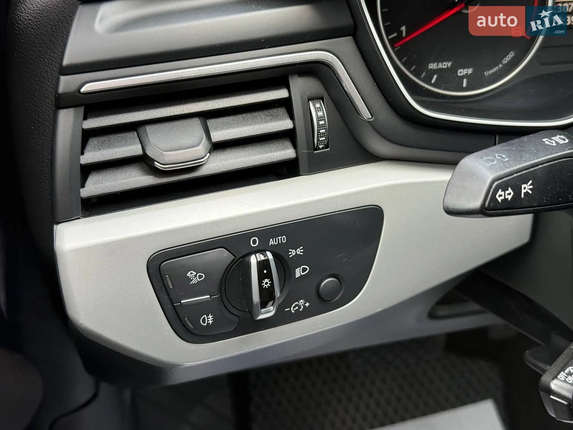 2016 Audi A4 - мініатюра 30