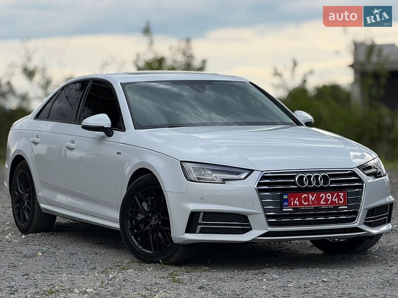 Седан Audi A4 2016 в Самборі