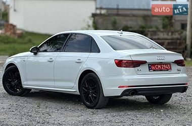 Седан Audi A4 2016 в Самборі