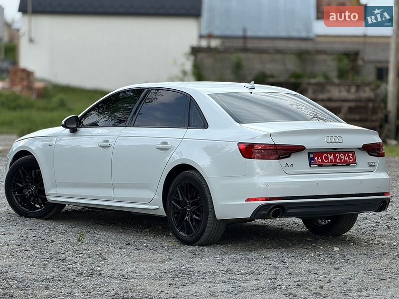 Седан Audi A4 2016 в Самборі