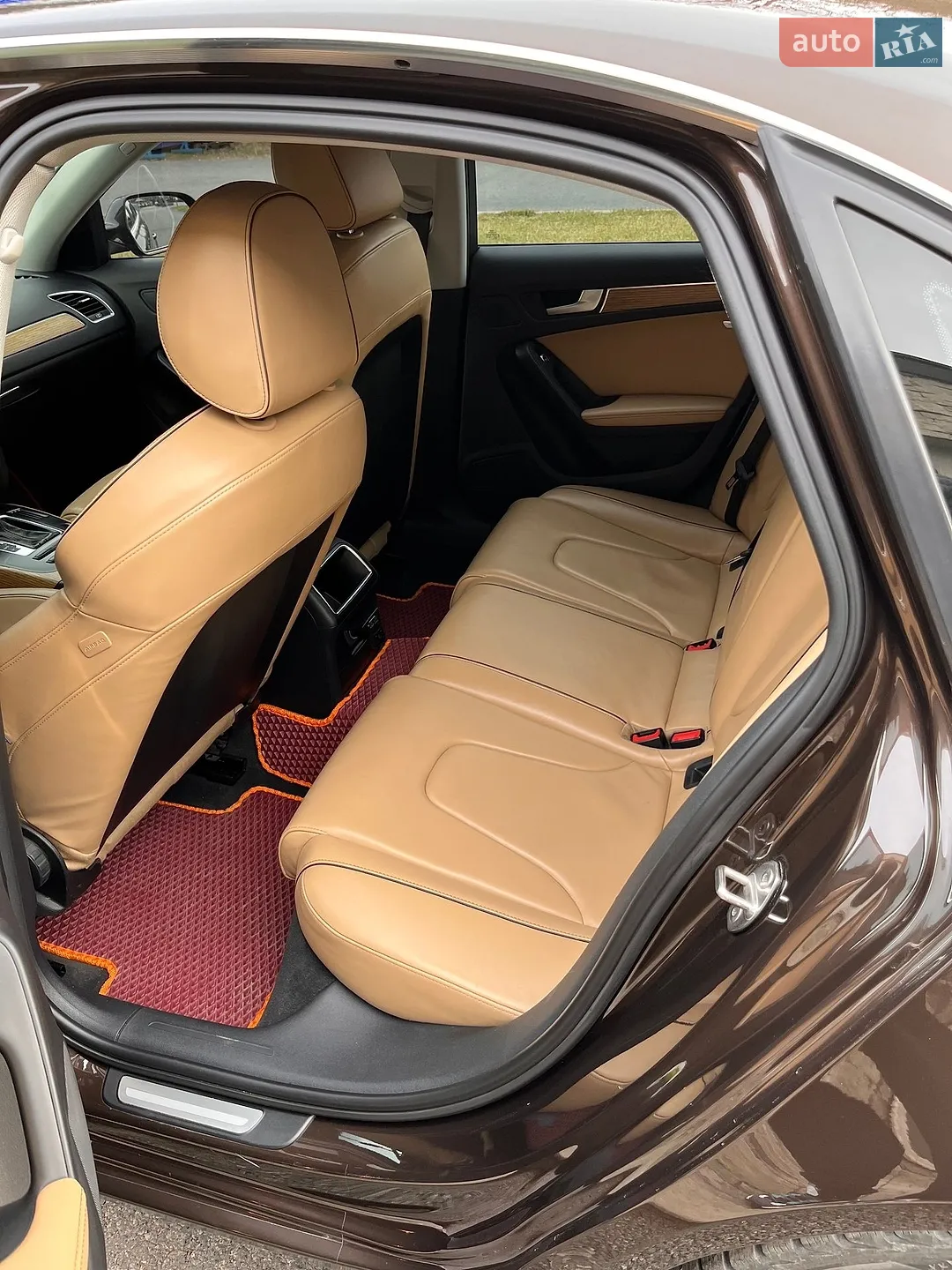 2013 Audi A4 - мініатюра 9