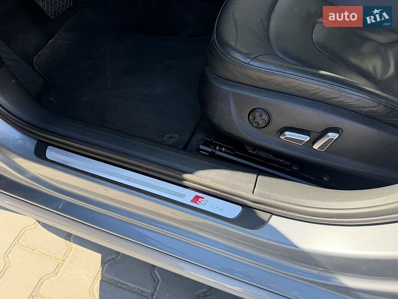 Седан Audi A4 2014 в Луцке