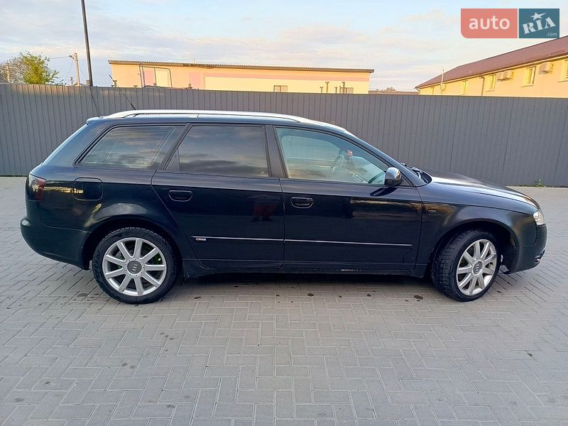 Универсал Audi A4 2005 в Остроге