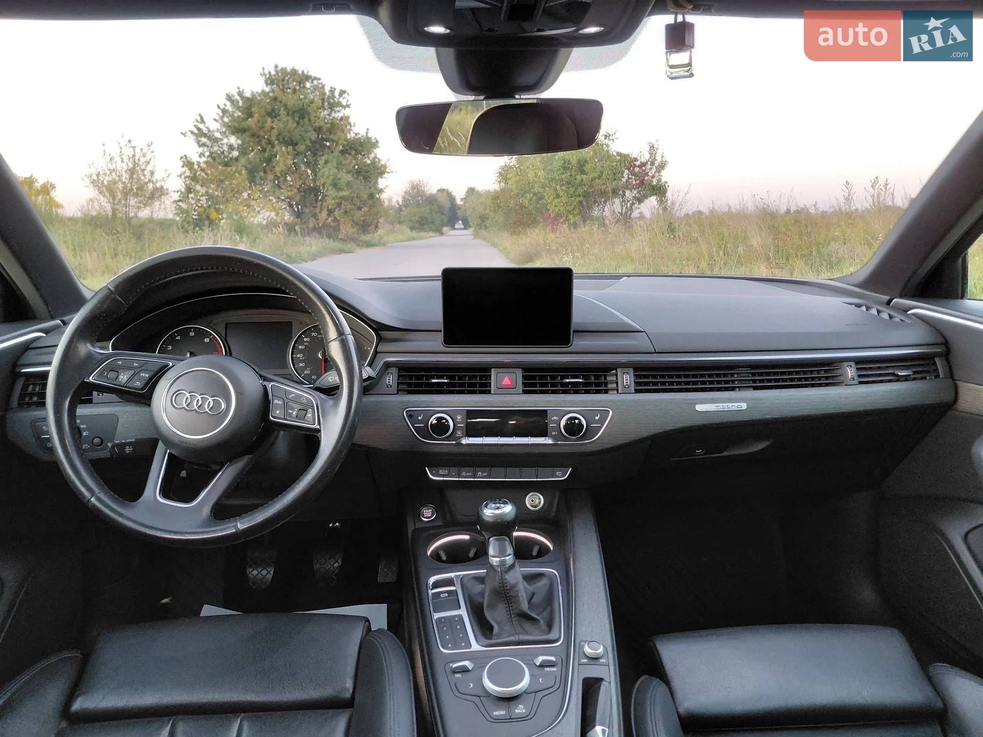 2017 Audi A4 - мініатюра 4