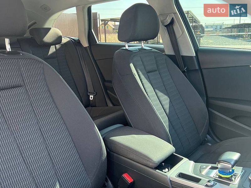 Универсал Audi A4 2018 в Львове