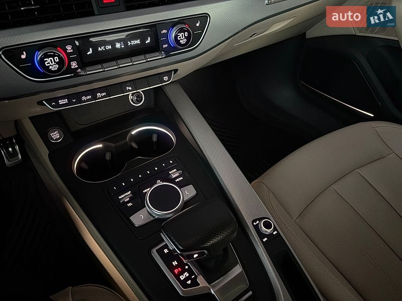 Седан Audi A4 2016 в Харькове