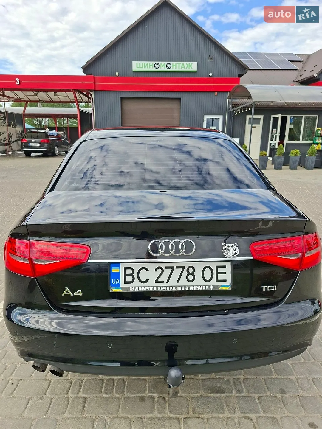 2012 Audi A4 - мініатюра 2