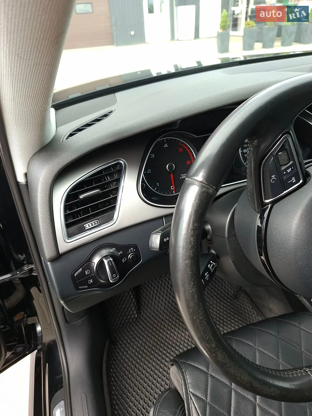 2012 Audi A4 - мініатюра 22