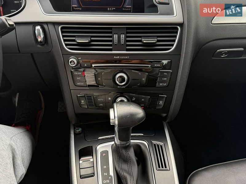 Седан Audi A4 2014 в Вінниці