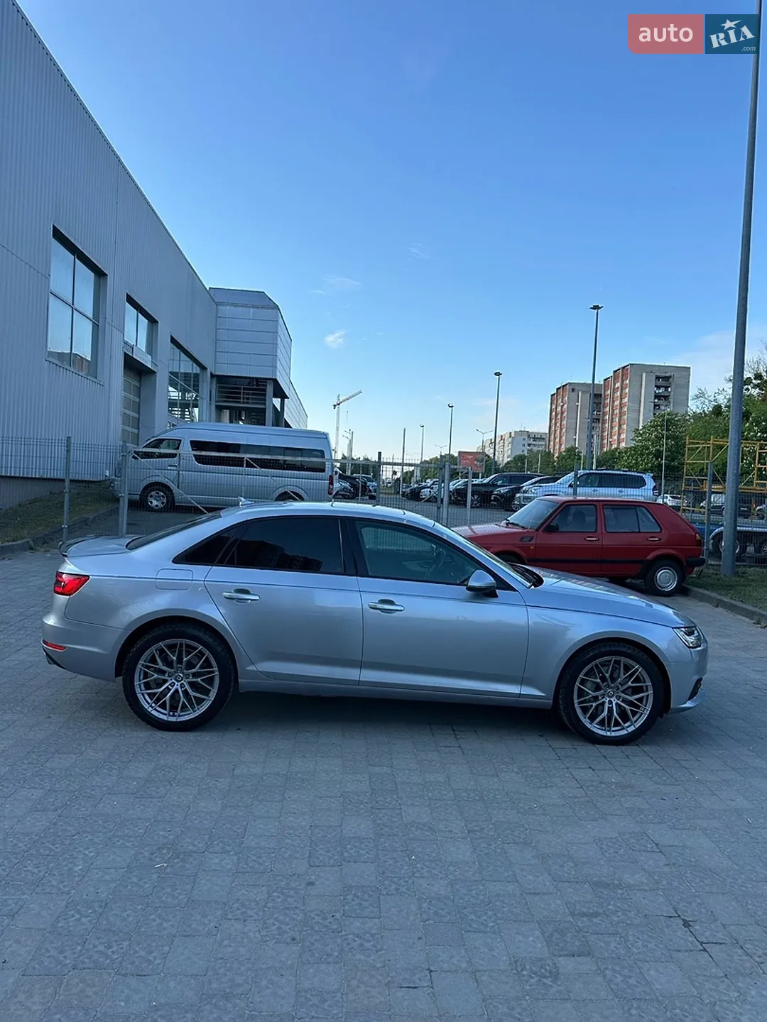 2016 Audi A4 - мініатюра 18
