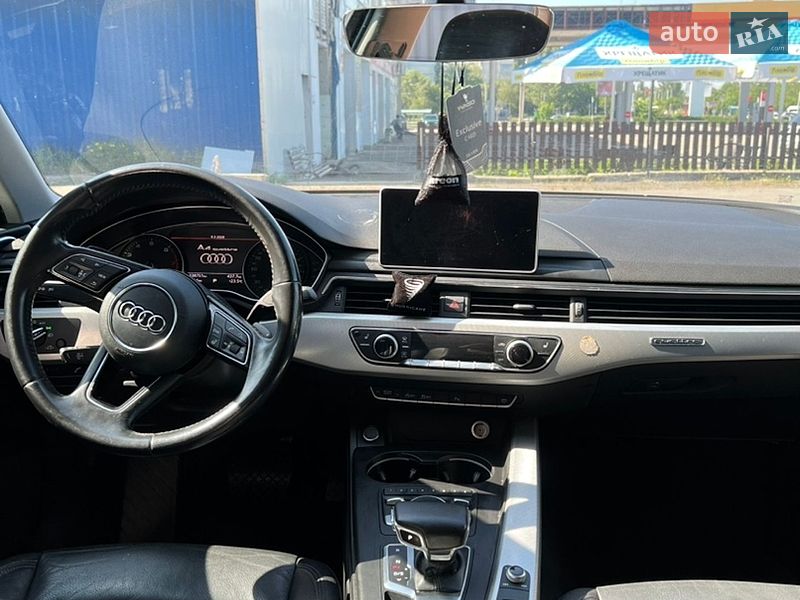 Седан Audi A4 2016 в Харкові