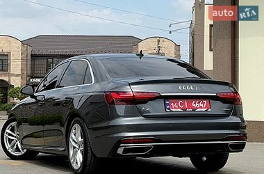 Седан Audi A4 2023 в Вінниці