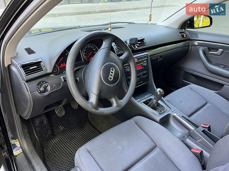 Седан Audi A4 2004 в Новояворівську фото 28 Седан Audi A4 2004 в Новояворівську