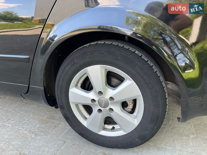 Седан Audi A4 2004 в Новояворівську фото 41 Седан Audi A4 2004 в Новояворівську