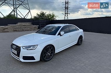 Седан Audi A4 2016 в Одессе