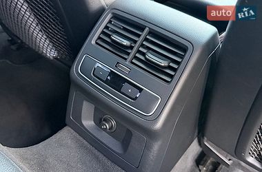 Седан Audi A4 2016 в Одессе