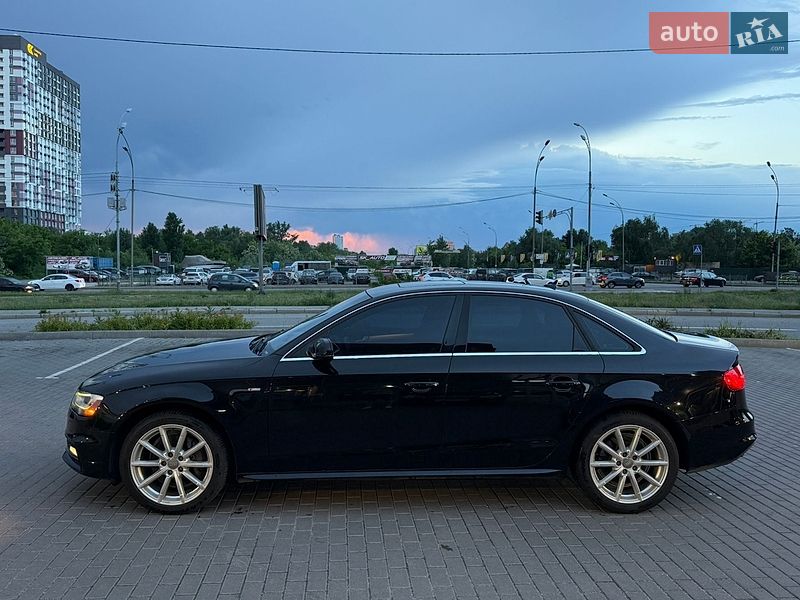 Седан Audi A4 2015 в Киеве