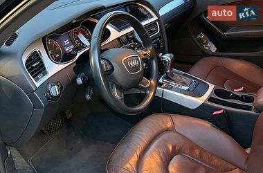 Седан Audi A4 2015 в Киеве
